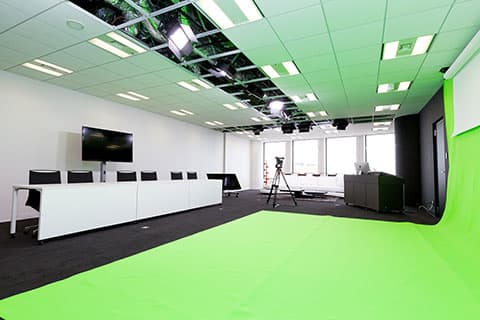 幅広いクリエイター活動を実現する多彩な設備・環境